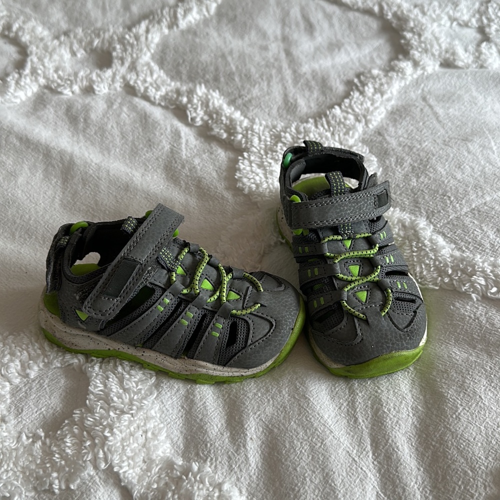 Cat and Jack sandals